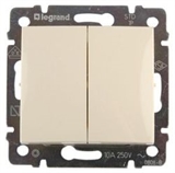 Выключатель 2-х клавишный 10А Legrand Valena (Сл.кость) 774305