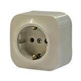 Розетка 1-я с зазем. Legrand Quteo (Сл.Кость) 782241
